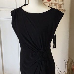 Jones NY beautiful little black dress. NWT SZ 6.